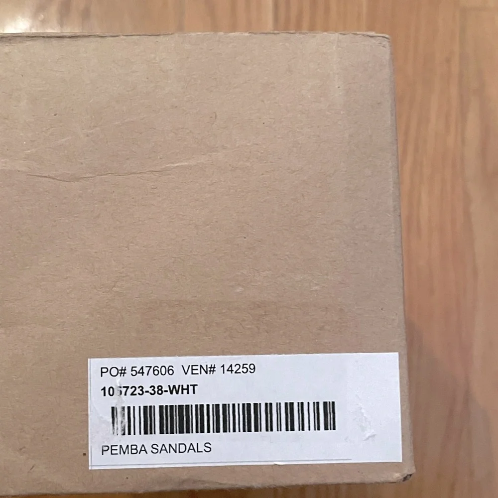 LAIDBACK LONDON Pemba White Sandals - Sizes 38 (US 7) & Size 39 (US 8) New - Picture 7 of 8